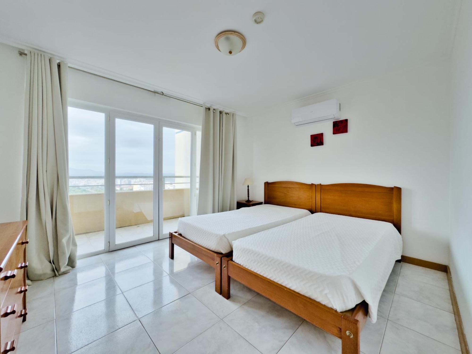 פורטימאו Apartamentos Turisticos Perola Da Rocha מראה חיצוני תמונה